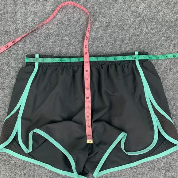 Under Armour Short Women S Small Gray Escape Active HeatGear Fitted Inner Lined - Picture 4 of 11